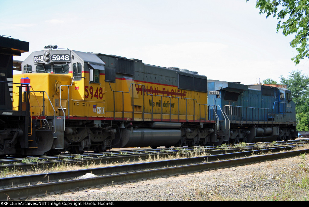 CRIX 5948 and ex- LMS leasing, now NS 8456